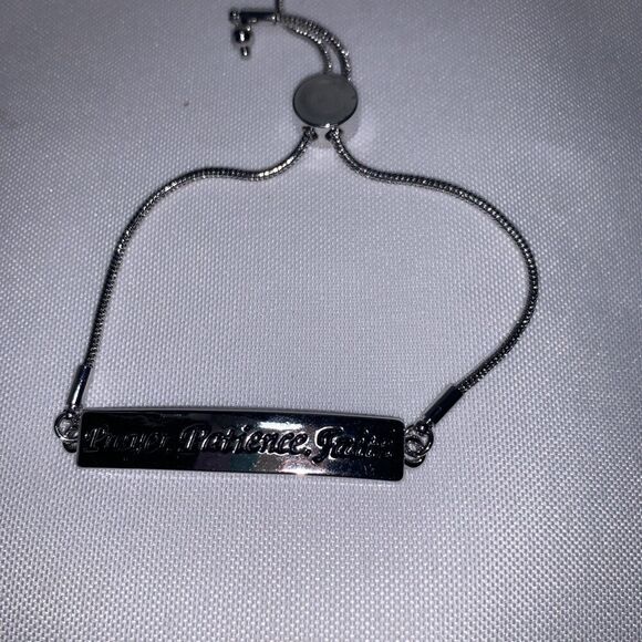Zoe’s Loft Engraved Bracelet Prayer Patience Faith Color Silver - Picture 5 of 7